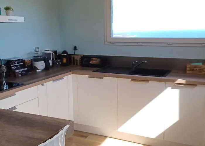 U Caseddu- Piscine Privée Chauffée- Vue Mer- Clim-wifi Sari-Solenzara