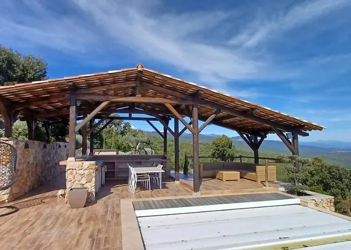 U Caseddu- Piscine Privée Chauffée- Vue Mer- Clim-wifi * Sari-Solenzara